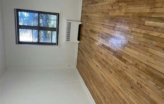 1 bed, 1 bath, 650 sqft, $2,350, Unit 1C