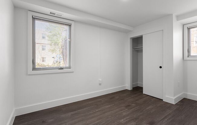 2 beds, 1 bath, 603 sqft, $1,800, Unit 5930-LL4