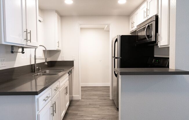 1 bed, 1 bath, 850 sqft, $2,275, Unit 308