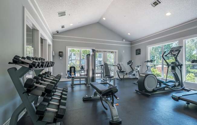 the gym at the preserve apartments