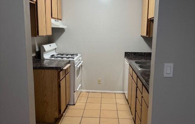 1 bed, 1 bath, 720 sqft, $1,845, Unit 23