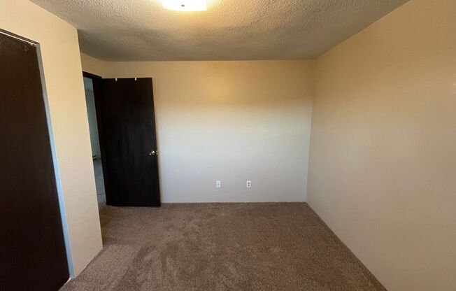 1 bed, 1 bath, $925, Unit Unit 5