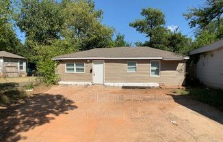 2007 1/2 NW 28th