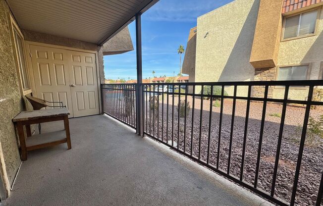 2 beds, 1 bath, $1,390, Unit # 179