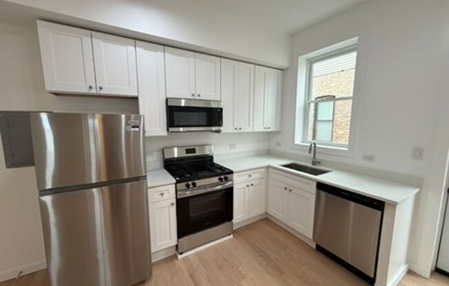 1634 W 21st Street