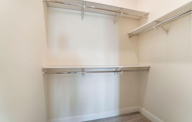 1 bed, 1 bath, 724 sqft, $1,540, Unit 210