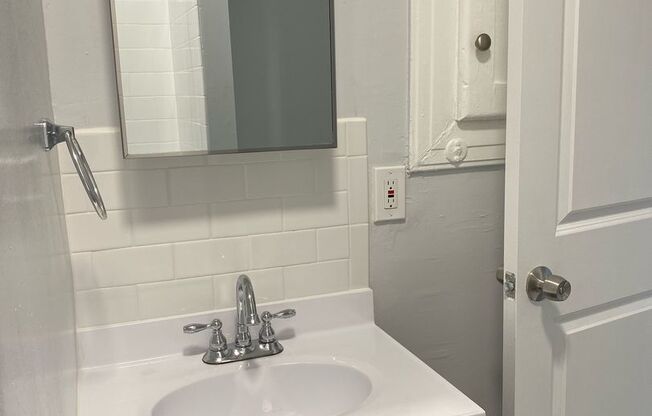 Studio, 1 bath, 500 sqft, $1,395, Unit 312