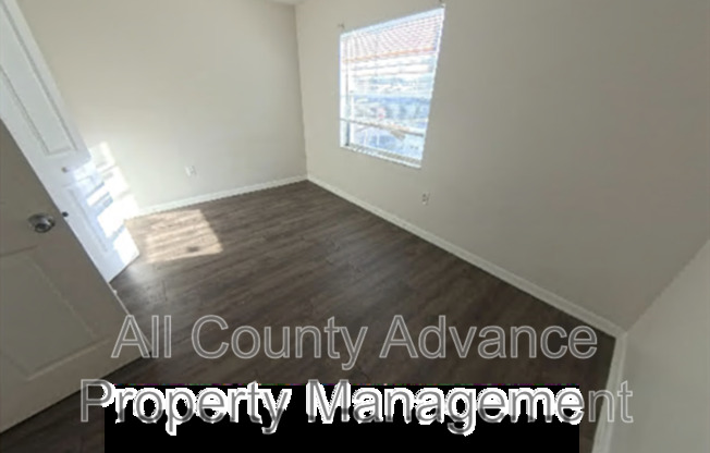 4911 C TEMPLE HTS RD