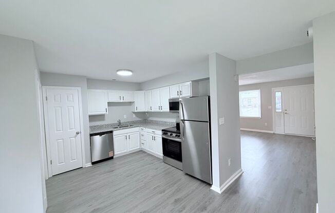 Modern Comfort Meets Convenience – Renovated 3BR Townhouse with Yard