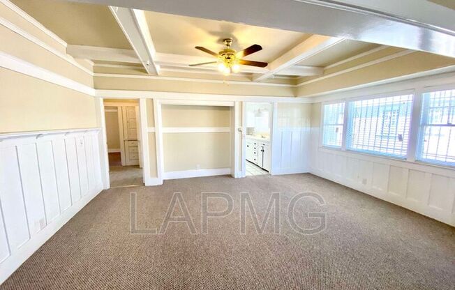 1513 W 45 ST