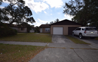 2/2 Duplex For Rent at 3248 Split Willow Drive Orlando, FL 32808.