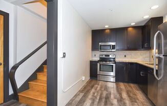 East End Village Master Tenant LLC