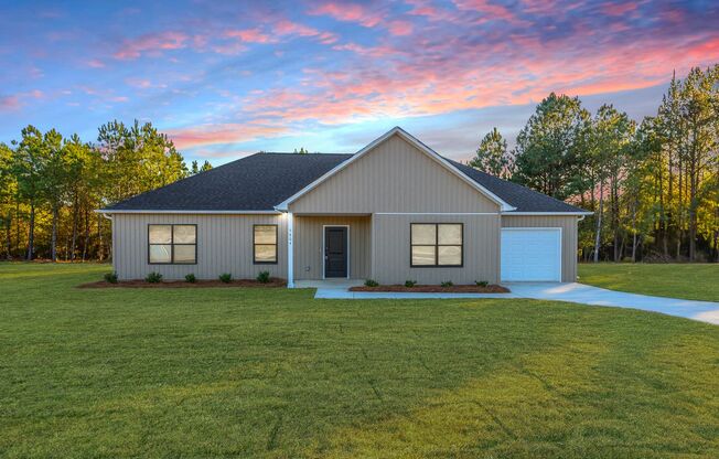 Don't miss this new brand-new construction 3 bed/2 bath Hueytown home!