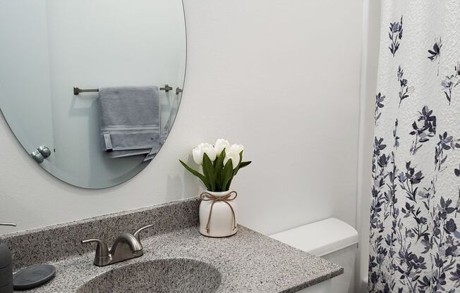 1 bed, 1 bath, 832 sqft, $2,190, Unit 070