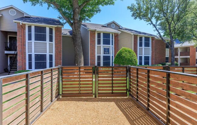 2 beds, 2 baths, 1,091 sqft, $1,810