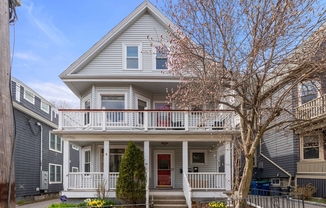 94 BARTLETT ST