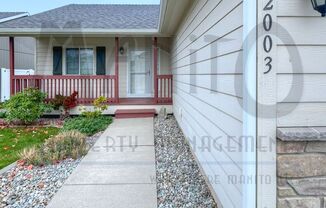 3 beds, 2 baths, $2,350