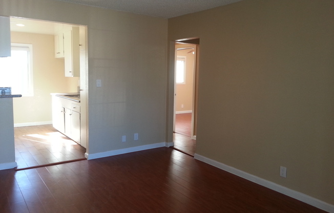 2 beds, 1 bath, $1,950, Unit 24