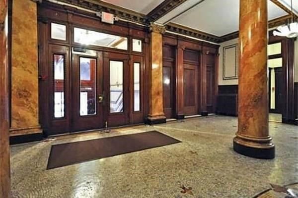 Studio, 1 bath, 305 sqft, $2,250, Unit 704
