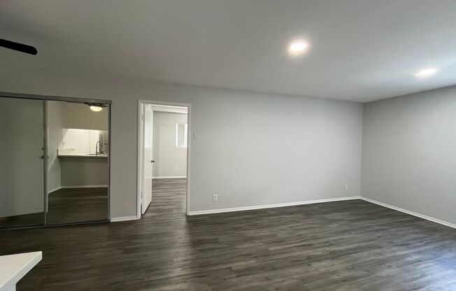 2 beds, 2 baths, 1,100 sqft, $2,098, Unit 202