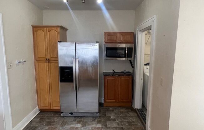 2 beds, 2 baths, $2,250