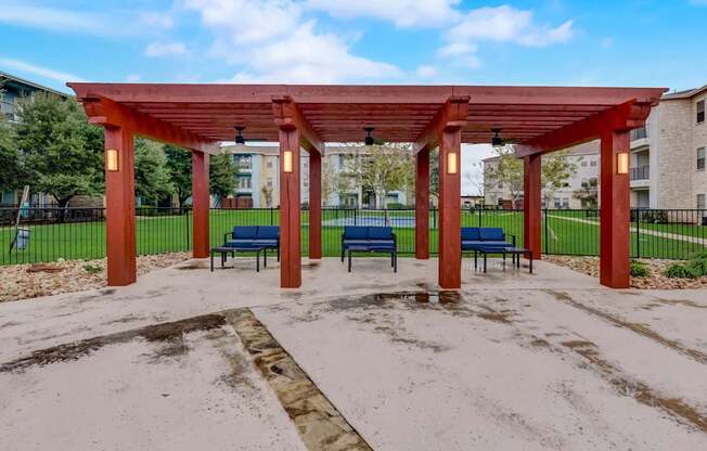 Oasis at Plum Creek Apartments