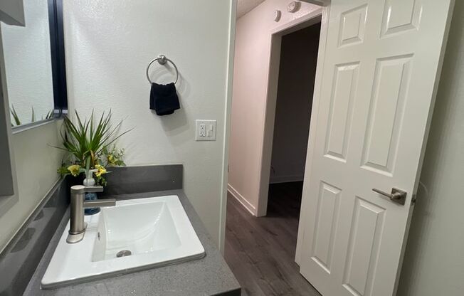 2 beds, 1 bath, 1,100 sqft, $2,475, Unit 241-39