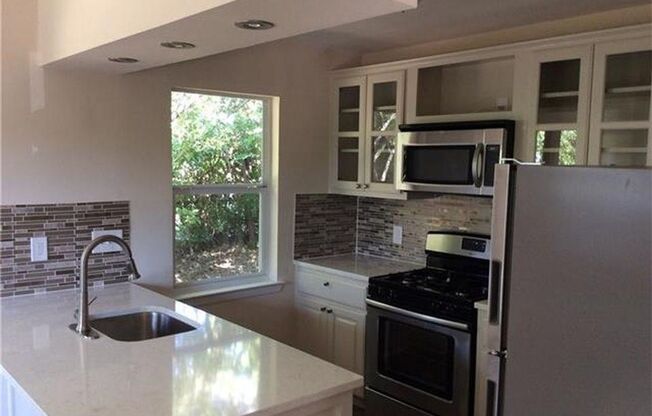 2708 St. Edwards Cir Unit B