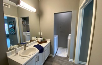 Harbin Pointe Bathroom Apartments for rent Springdale AR