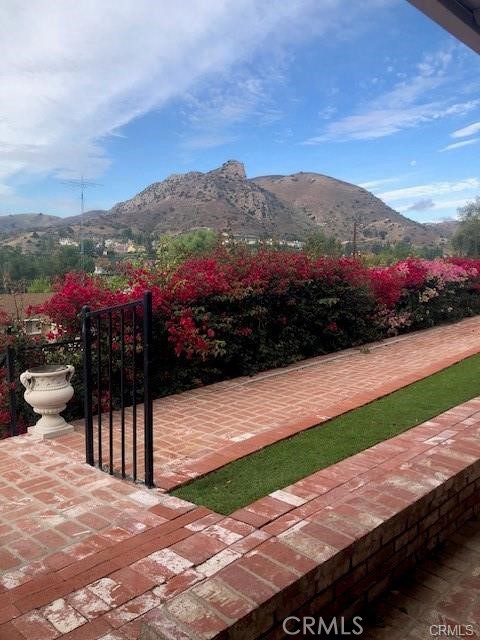 7101 Scarborough Peak Drive