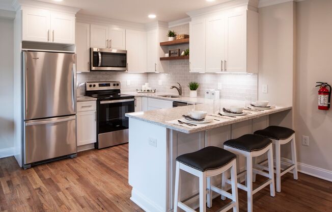 1 bed, 1 bath, 635 sqft, $2,395, Unit 305