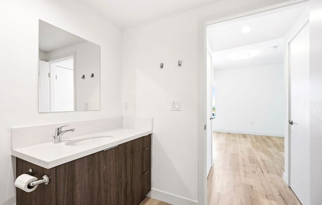 2 beds, 2 baths, 1,037 sqft, $2,950, Unit 407