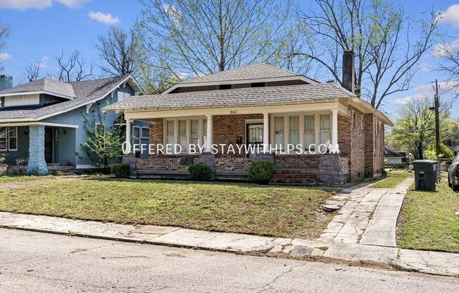 1667 FOSTER AVE