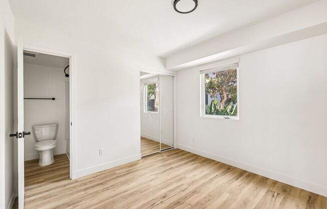 3 beds, 3 baths, 835 sqft, $3,395, Unit 22