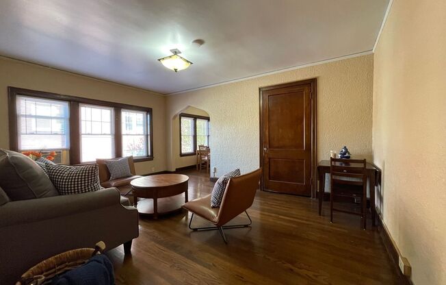 1 bed, 1 bath, 650 sqft, $895, Unit Unit 306 A650