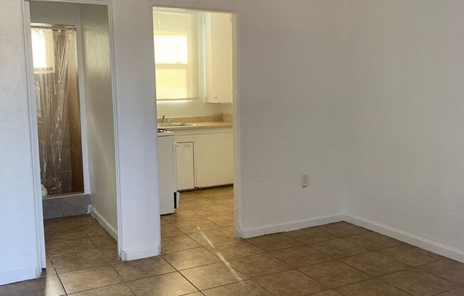 105 &amp; 107 E 8th Street
