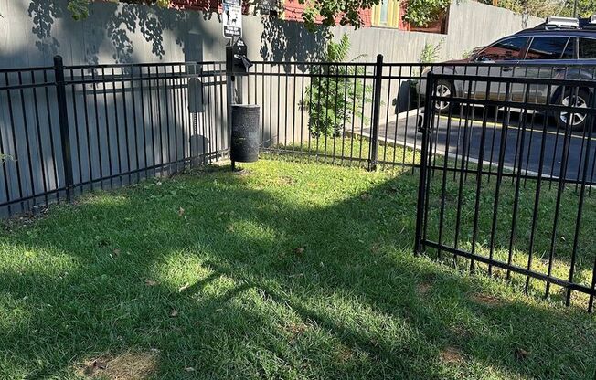1 bed, 1 bath, 525 sqft, $1,349, Unit 17