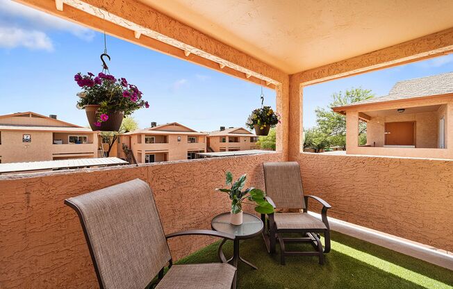 2 beds, 1 bath, 720 sqft, $1,350, Unit 107