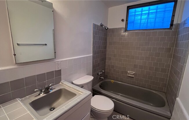 1 bed, 1 bath, 830 sqft, $1,895, Unit 3