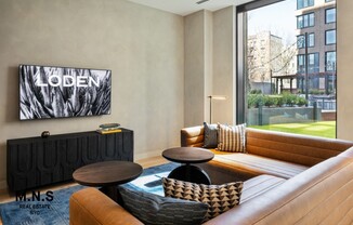 1 bed, 1 bath, $3,531, Unit PH03