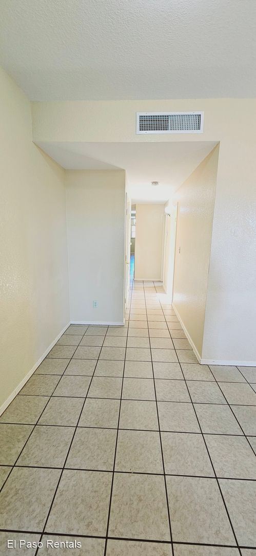 3901 Van Buren