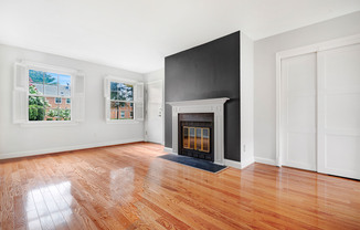2711 ARLINGTON BLVD