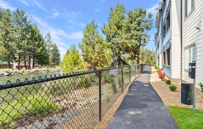 1 bed, 1 bath, 687 sqft, $1,750, Unit 61580 - 106