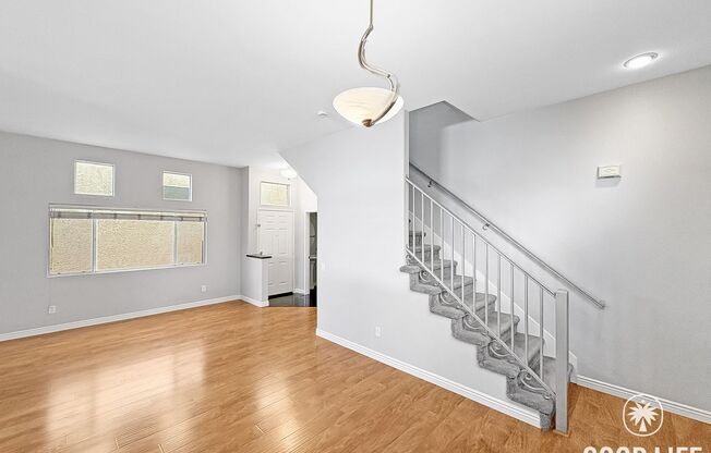 Spacious 4BR Home in Central Mira Mesa