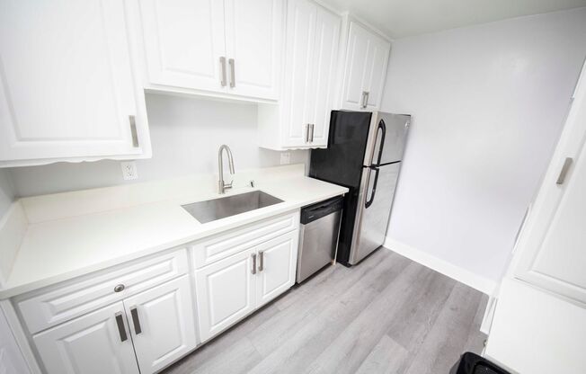 1 bed, 1 bath, $2,895, Unit 546-1