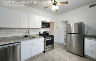 1356 W DEVON