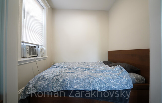 2 Ayr Rd