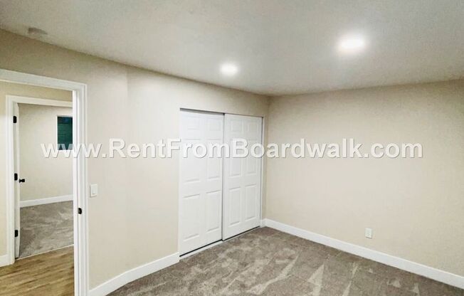 3 beds, 1 bath, 1,025 sqft, $1,699, Unit 2045 w 6200 s- UPSTAIRS