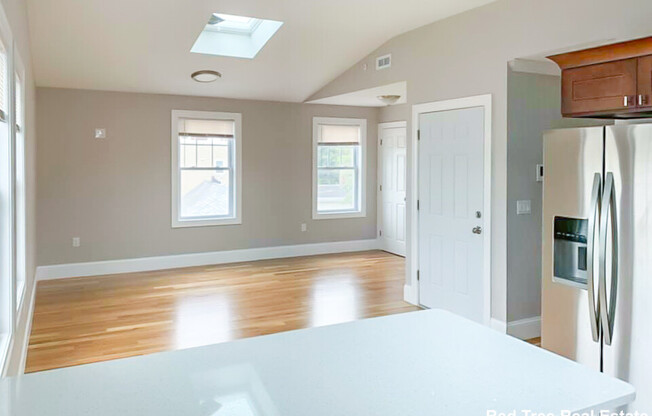 273 HANCOCK ST