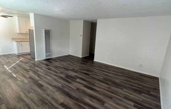 2 beds, 1 bath, $2,095